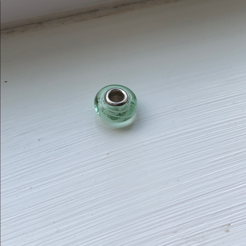 Green Chamilia charm fits Pandora